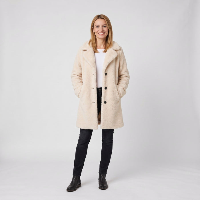 Coats & Jackets