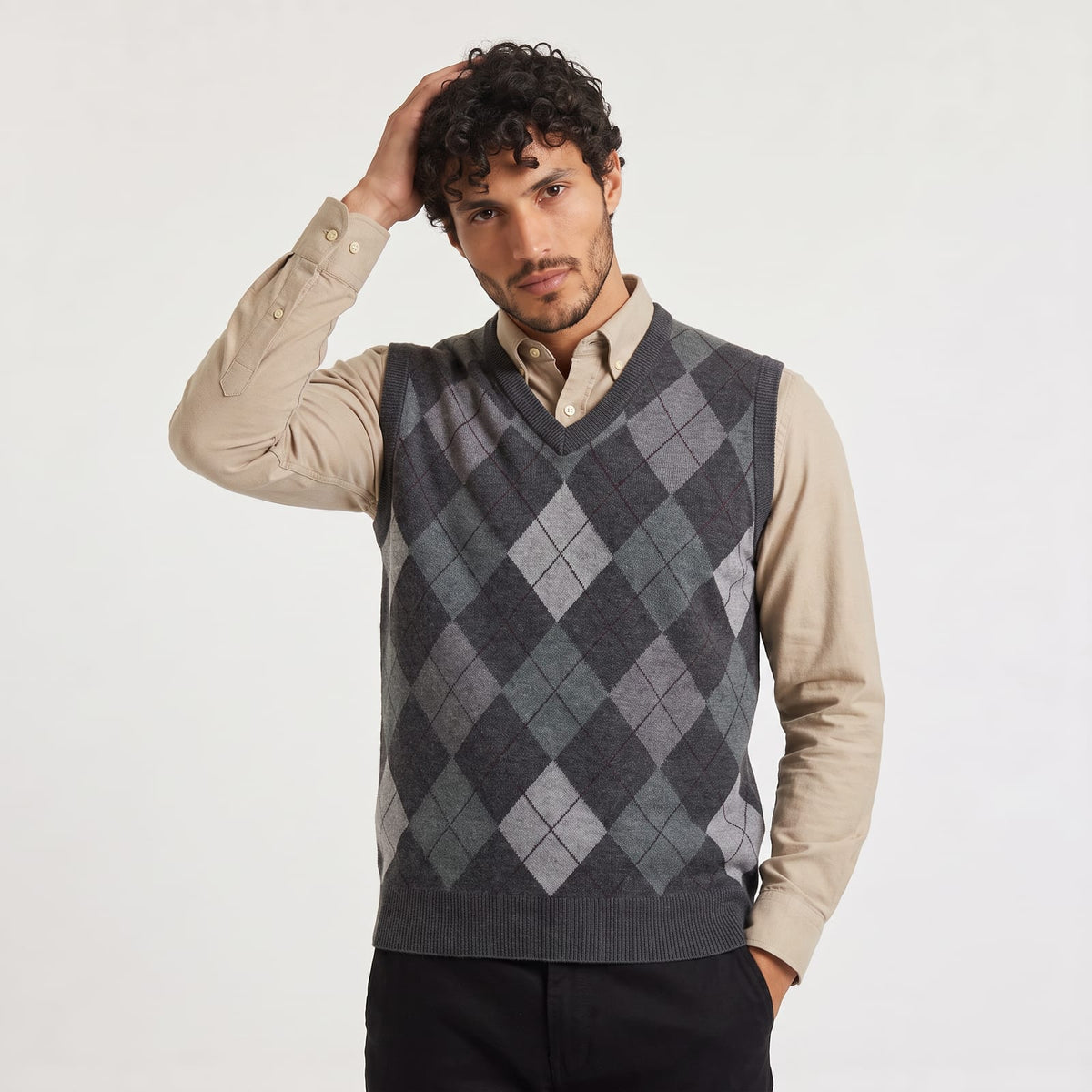 Jumper Vest, V Neck Vest with Argyle Pattern for Men 2