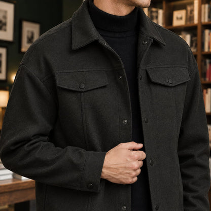 Utility jacket close up of the collar and snap front